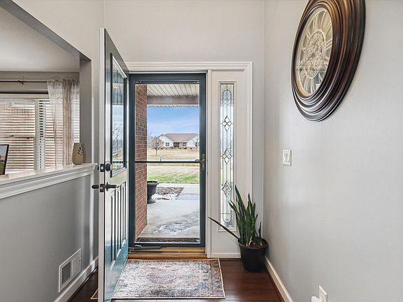 3rd image of 4120 Tess Ln