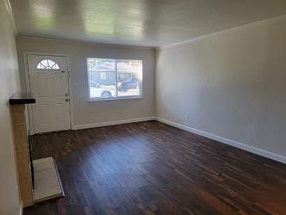 5th image of 4961 Whittier Dr