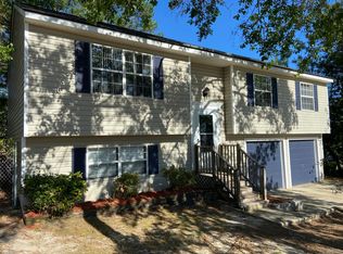 215 Berry Ridge Cir, Columbia, SC 29229