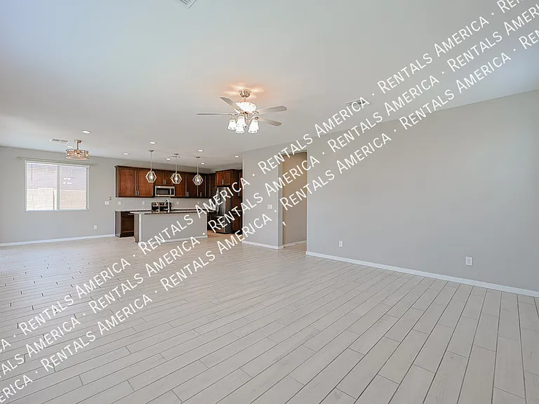 15713 W Woodlands Ave — Photo 13