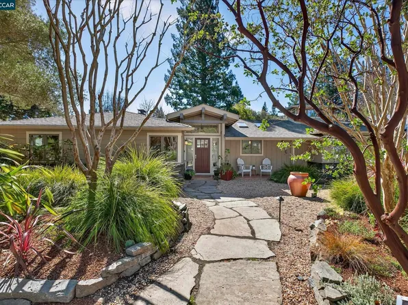 5 El Corte, Orinda, CA 94563