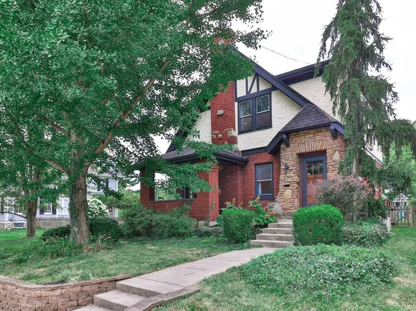 3225 Beredith Pl, Cincinnati, OH 45213