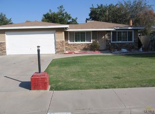 1304 Garfield Ave, Bakersfield, CA 93304