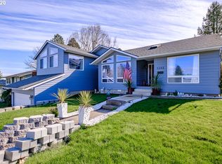 1261 SW Maple St, Dallas, OR 97338