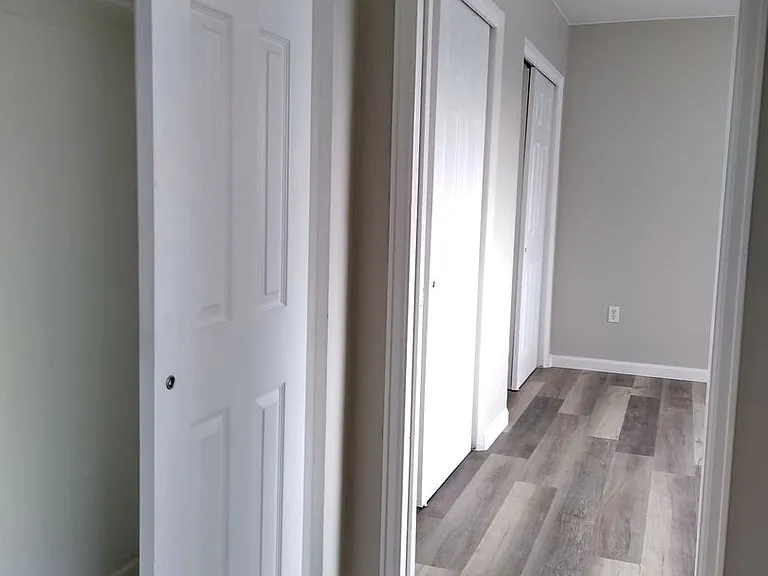 1990 N Beeler St #8 — Photo 28