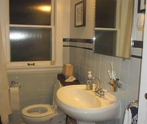 5th image of 4025 11th Ave S