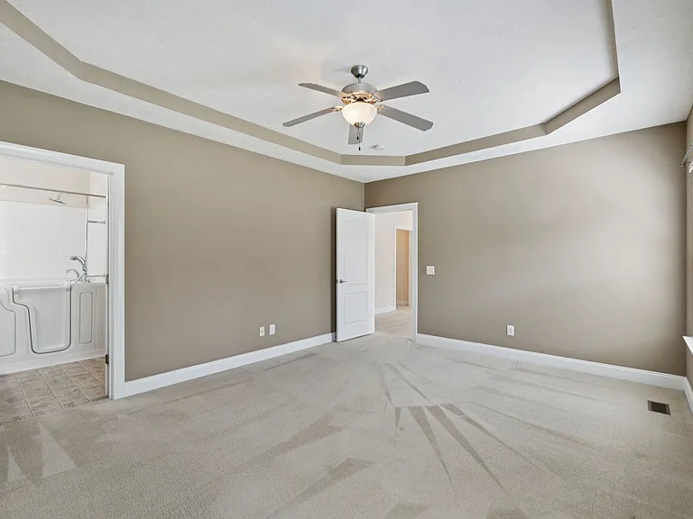 7952 Oakfield Grv — Photo 27