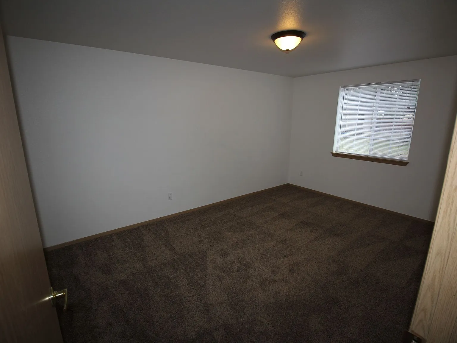 Third St. Apartments — Photo 3