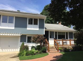 45 Parker Ave, Fair Haven, NJ 07704