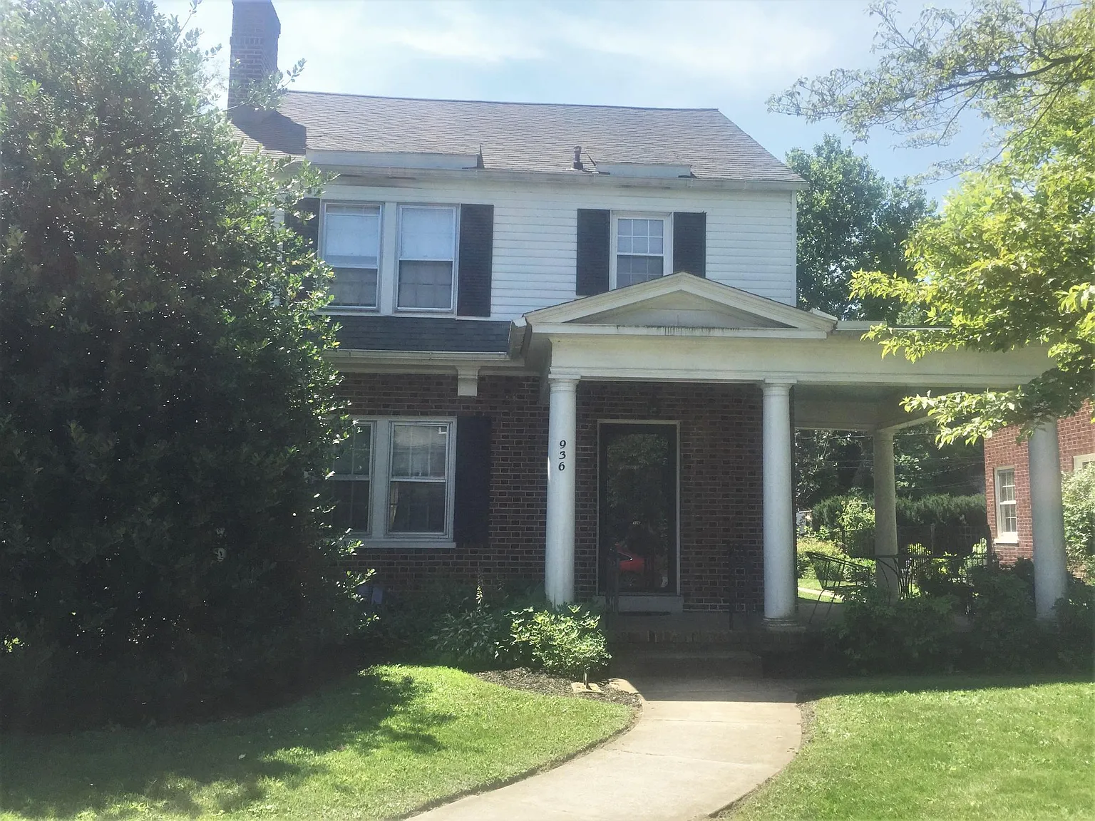 936 Helen Ave photo 1