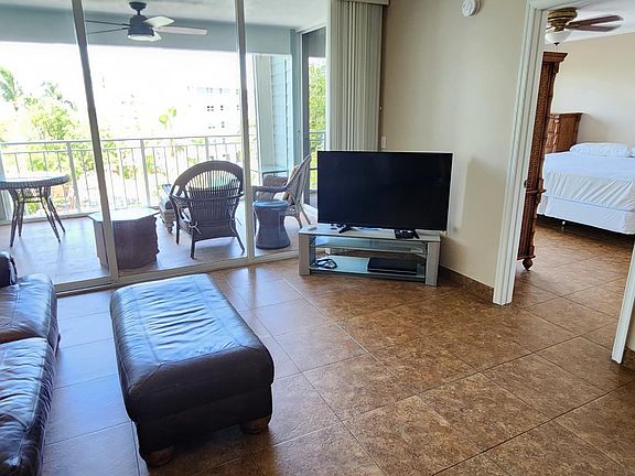 5th image of 1901 S Roosevelt Blvd APT 309W
