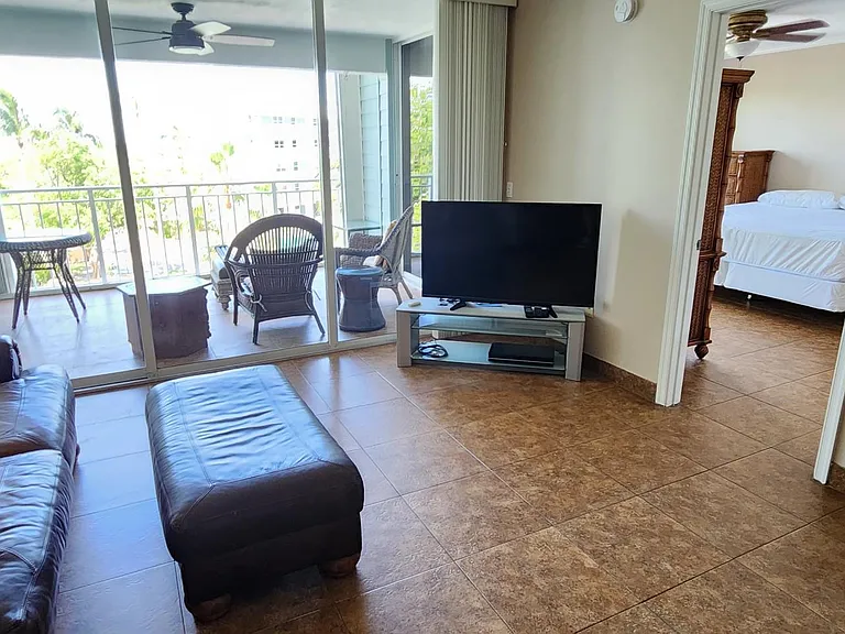 1901 S Roosevelt Blvd #309W — Photo 5