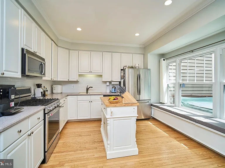 1230 Weatherstone Ct — Photo 11