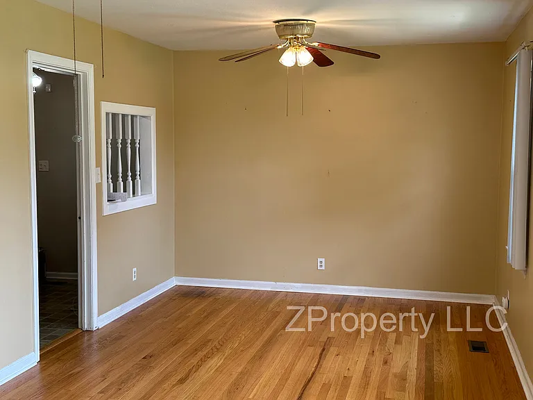 4810 Lumary Cir NW — Photo 3