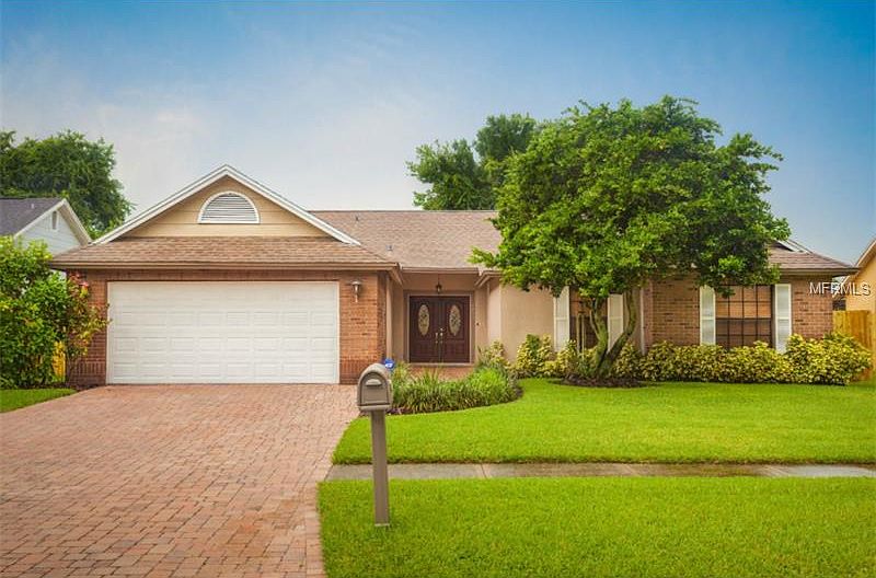 1st image of 4807 Foxshire Cir