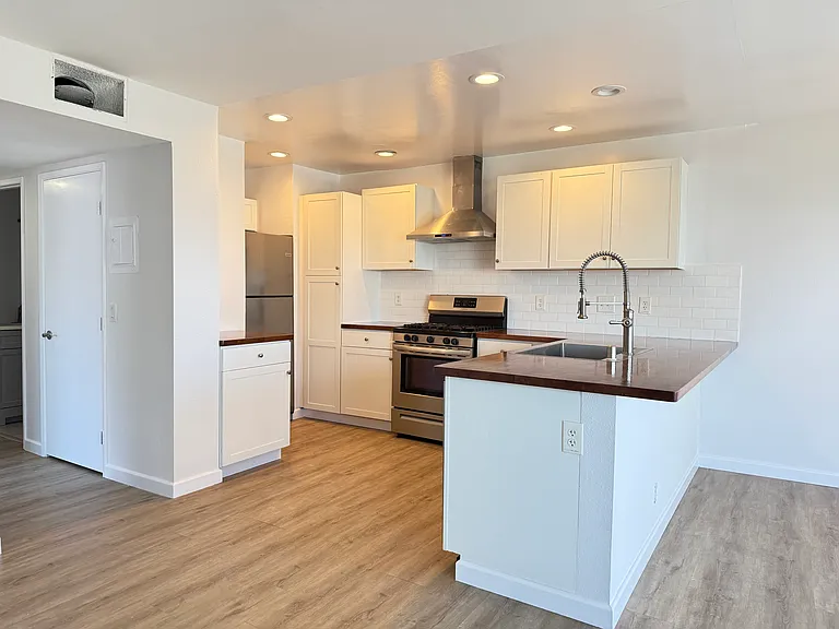 33412 Cheltam Way #D — Photo 3