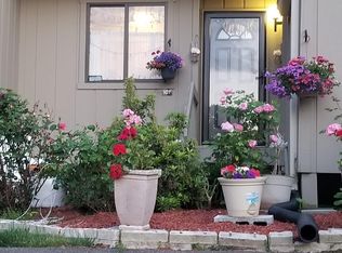 107 Watch Hill Rd, Branford, CT 06405