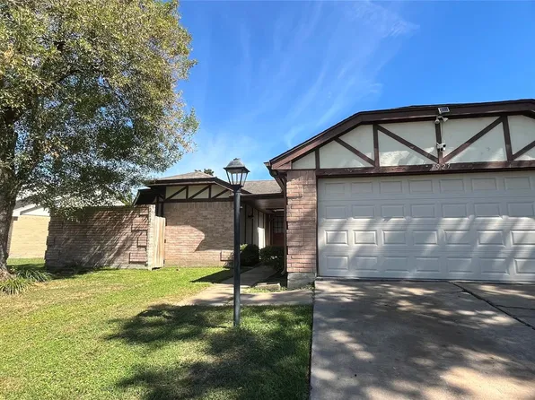 7927 Manzano Dr, Houston, TX 77083