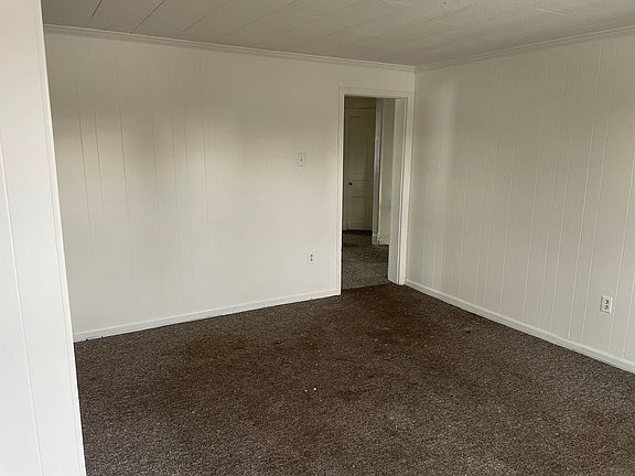 4th image of 413 E Garfield Ave #2