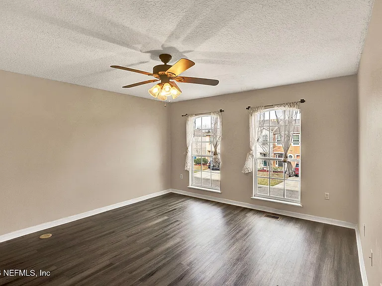 3754 Verde Gardens Cir — Photo 12