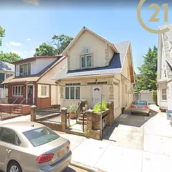 936 East 12th Street