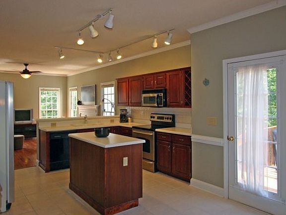 Large kitchen! Great working area and entertaining!