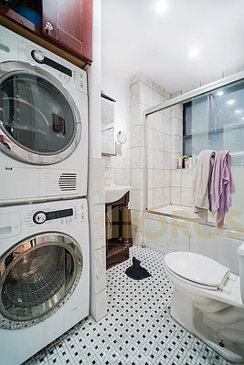 Rented by City Connections Realty | media 21