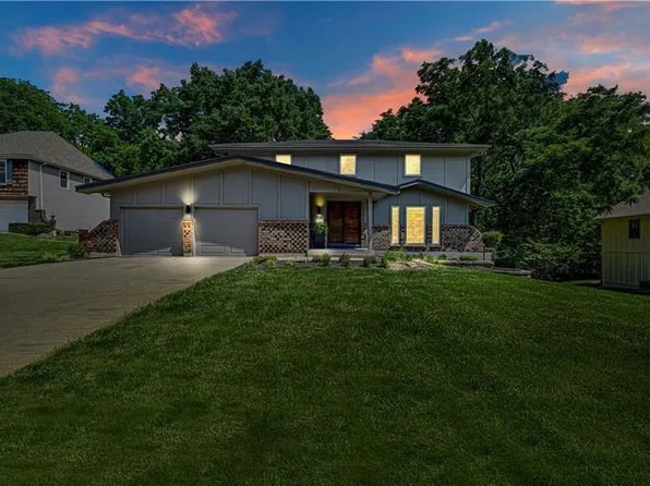 106 E 104th St, Kansas City, MO 64131