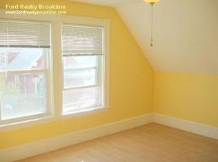 48 Cutler St #2, Winthrop, MA 02152