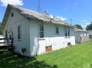 803 3rd St SW, Clarion, IA 50525