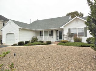 330 Atlantis Ave, Manahawkin, NJ 08050