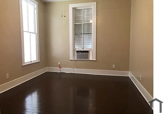 2517 Avenue K #6 — Photo 5