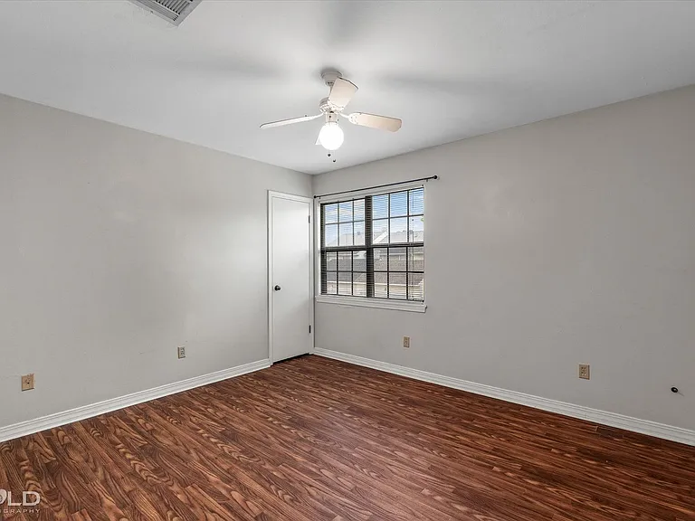236 Settlers Park Dr — Photo 27
