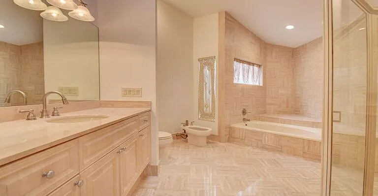 22595 Esplanada Cir W — Photo 33