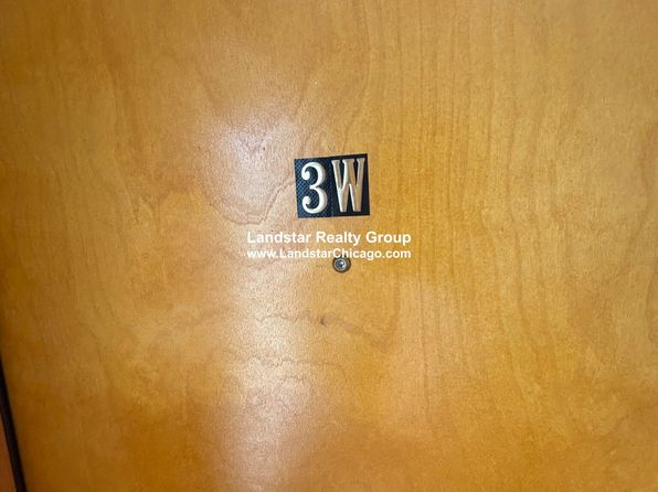 7320.5 N Ridge Ave #3W