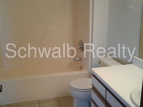 4th image of 12308 Stonegate Dr APT 304