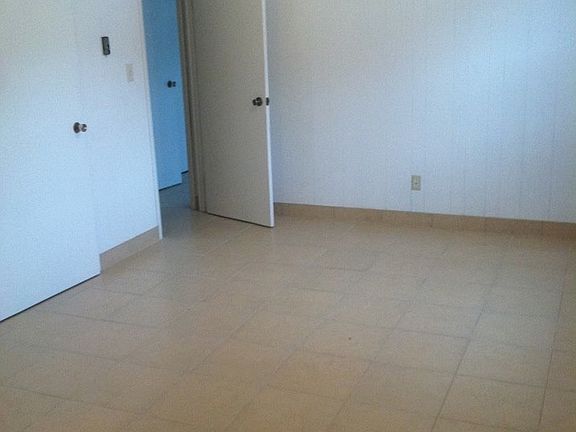 Apartment 19, big bedroom