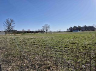 Charlie Ln #37, Cecil, WI 54111
