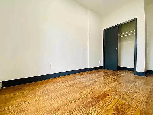 Rented by GROOME REALTY LLC | media 13