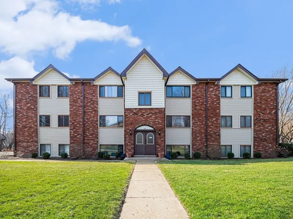 319 Dunning Ave APT 3A, Dundee, IL 60118