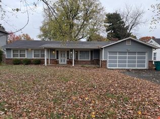 2470 S Wallis Smith Blvd, Springfield, MO 65804
