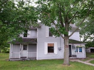 102 S Webster St, San Pierre, IN 46374