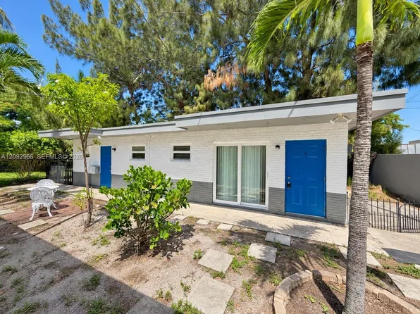 119 NW 43rd Ct, Fort Lauderdale, FL