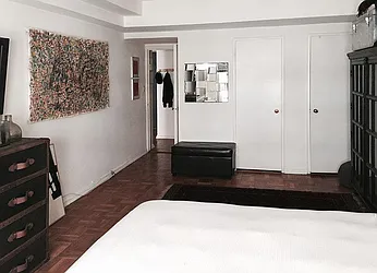 Rented by Warburg