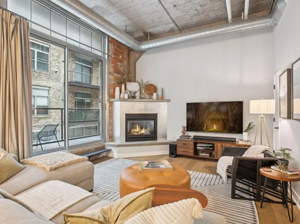 521 S 7th St Unit 203, Minneapolis, MN 55415