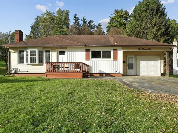 404 Fern Rd, Syracuse, NY 13219