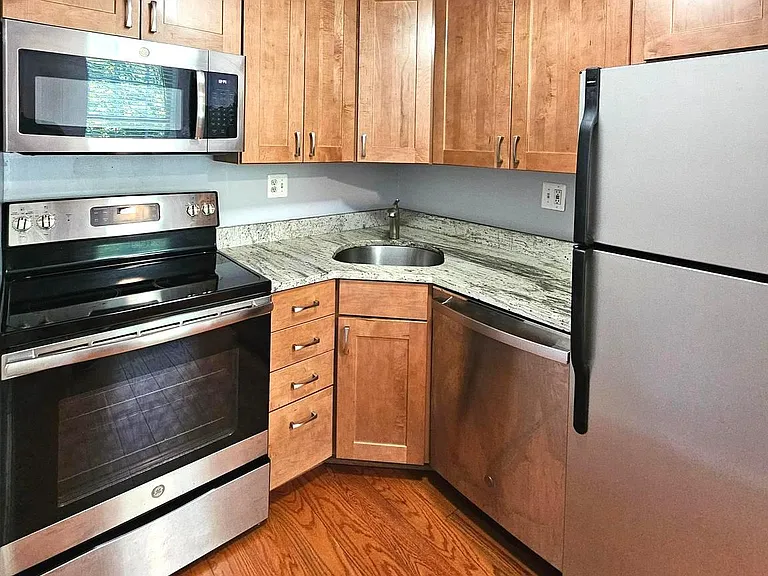 1782 N Troy St #702 — Photo 8