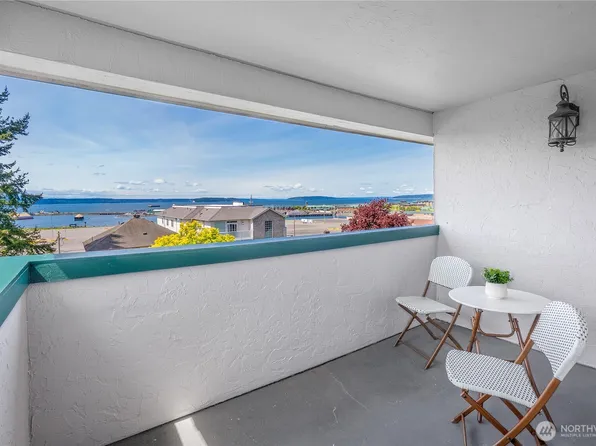 2423 Grand Avenue #5, Everett, WA 98201