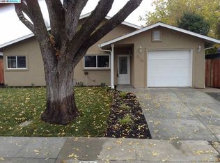 3130 Hacienda Dr, Concord, CA 94519