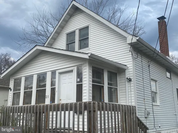 21 Holly Rd, Clementon, NJ 08021